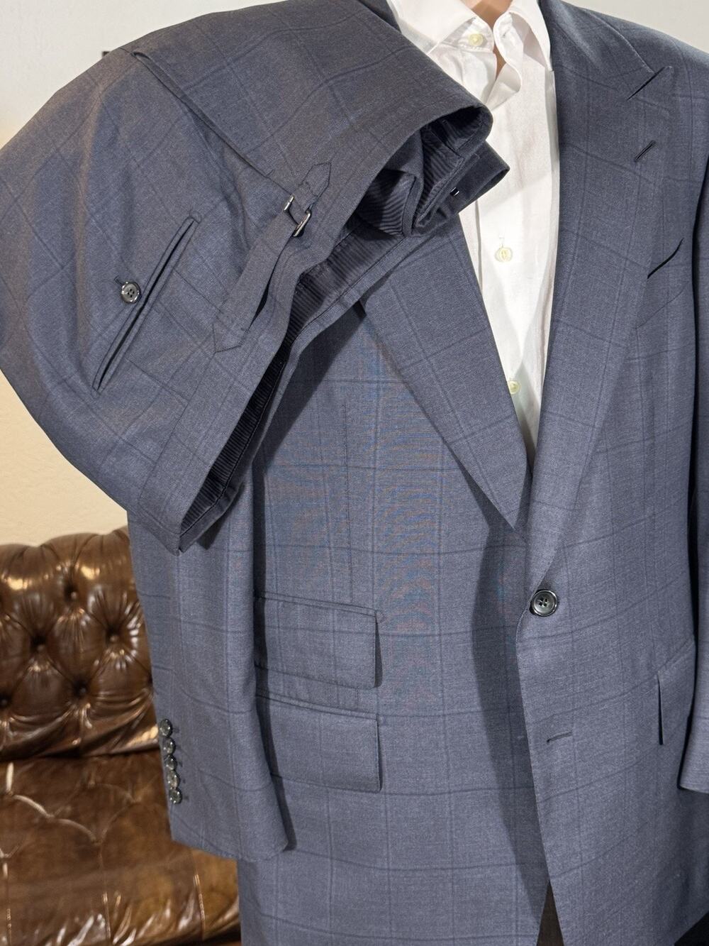 Tom Ford Windsor Navy Blue Windowpane 2pc Peak Lapel Suit 56 46R 39x29 Trousers